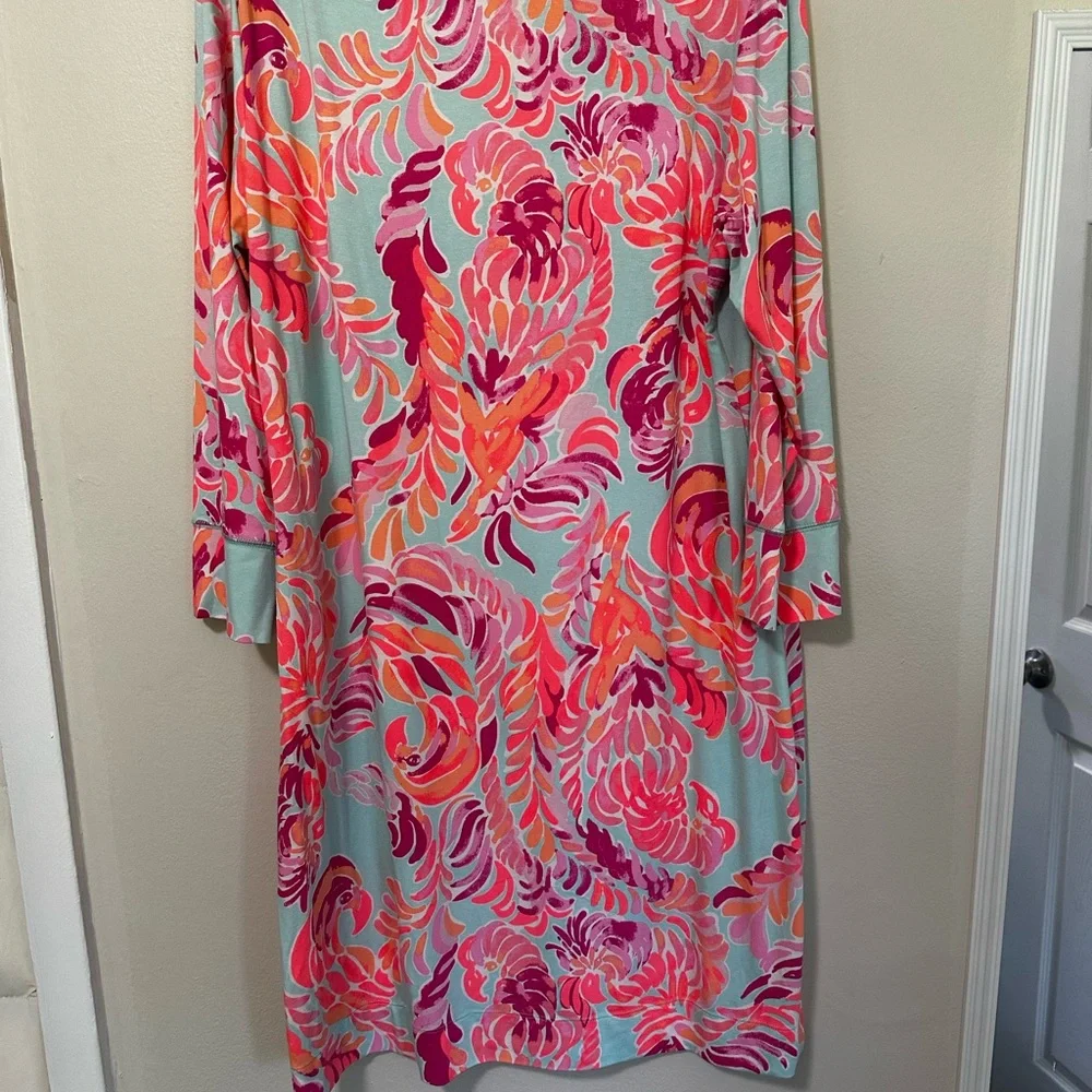 Lilly Pulitzer 3/4 sleeve dress - Picture 2 of 4